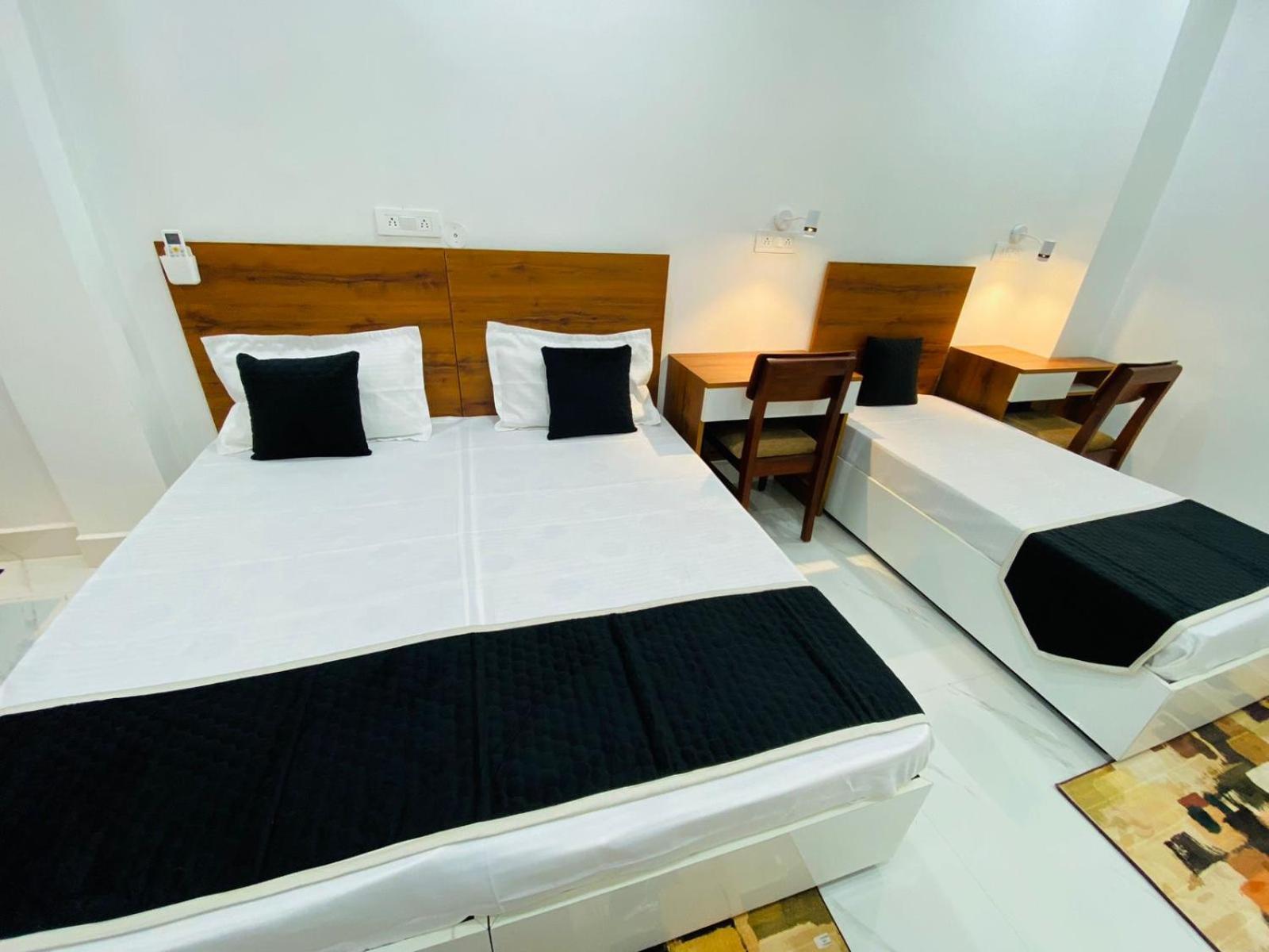 Royal Park Inn Greater Noida Eksteriør billede