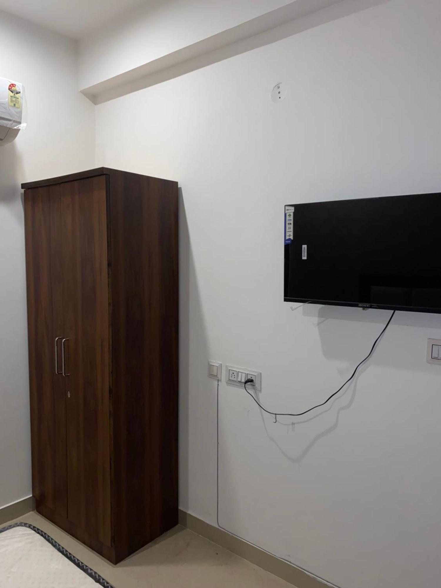 Royal Park Inn Greater Noida Eksteriør billede